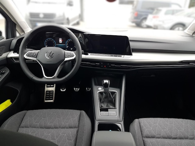 Volkswagen Golf 1.0 l TSI OP 6-Gang ACC ParkAss. FLA