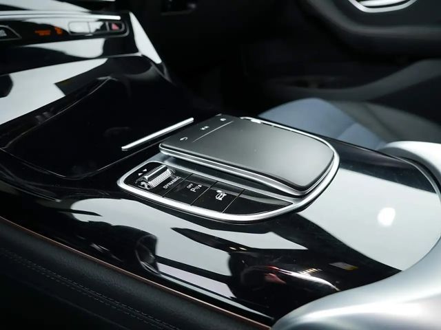 Mercedes-Benz EQC 400