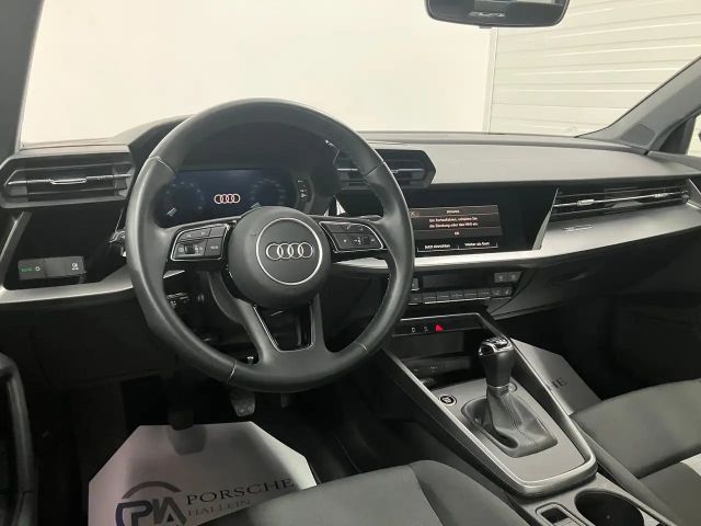 Audi A3 30 TFSI Sedan