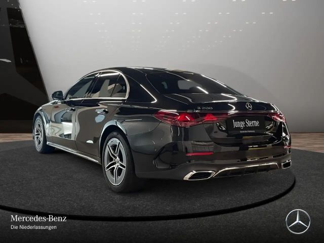 Mercedes-Benz E 200 AMG Line Sedan