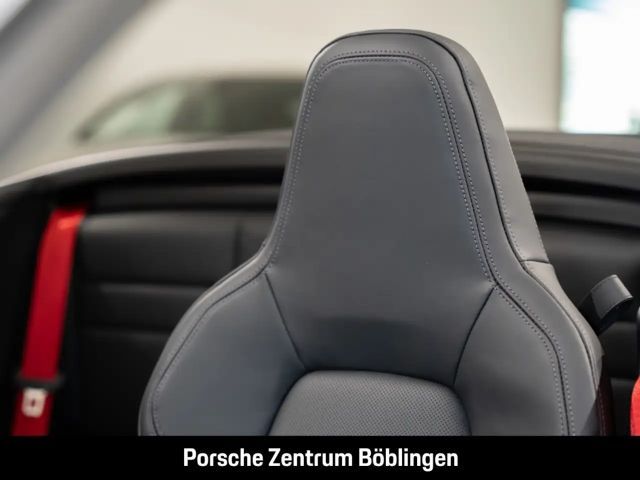 Porsche 992 Cabrio Carrera S