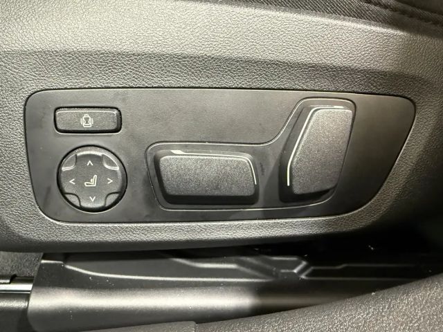 BMW 330 330d M-Sport Touring xDrive