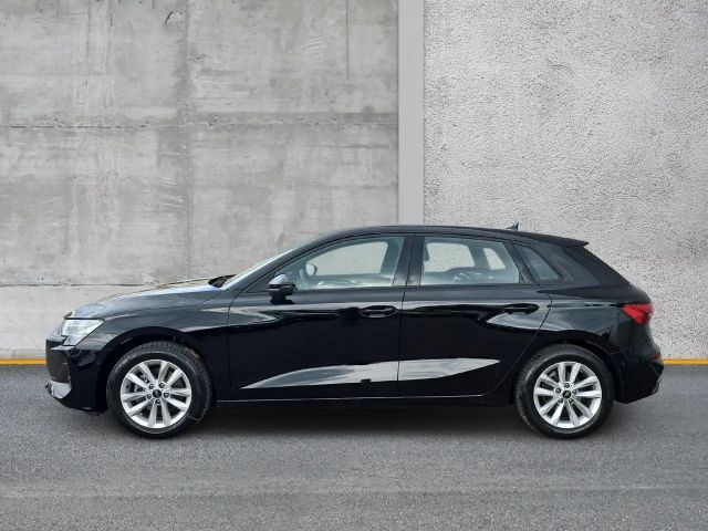 Audi A3 30 TFSI Sedan Sportback