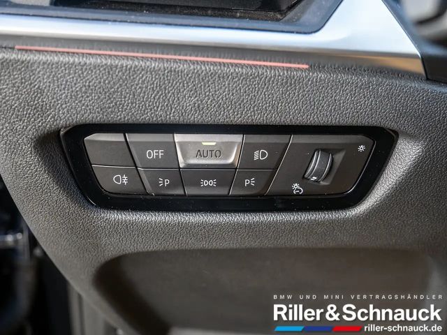 BMW 330 330e Touring