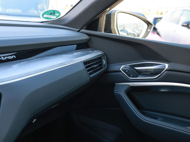 Audi Q8 e-tron 50 Quattro S-Line Sportback