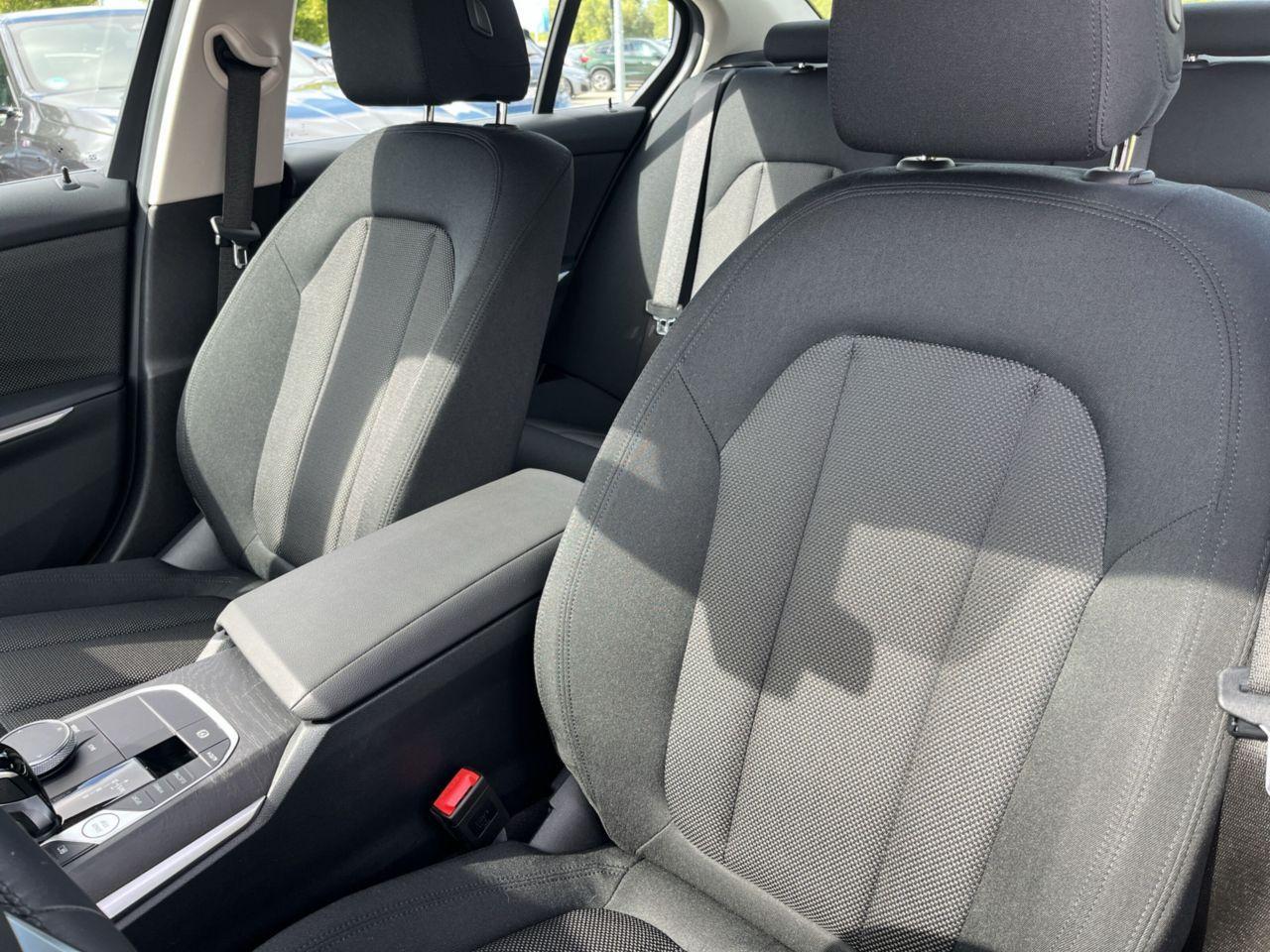 BMW 330 330e Sedan xDrive