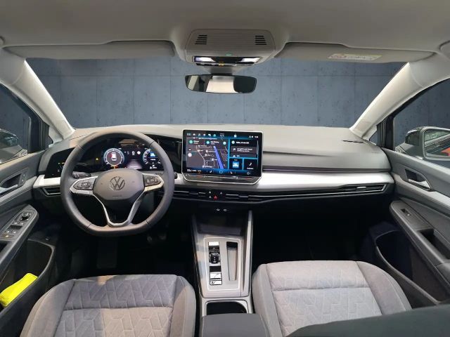 Volkswagen Golf DSG Life Variant