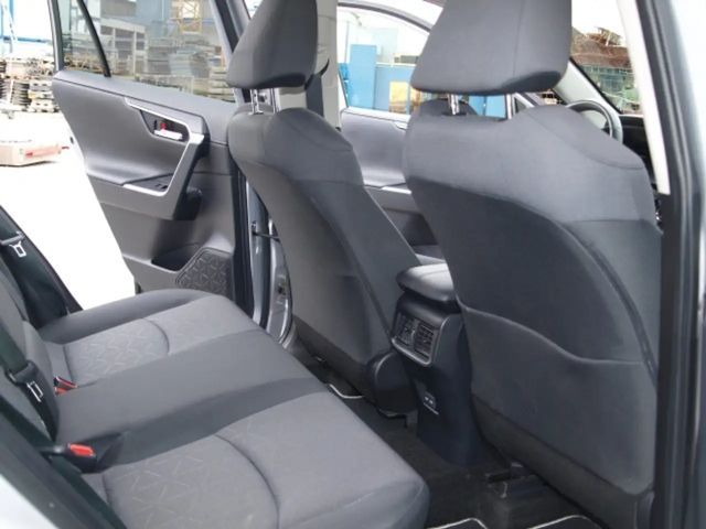 Toyota RAV4 Active Hybride