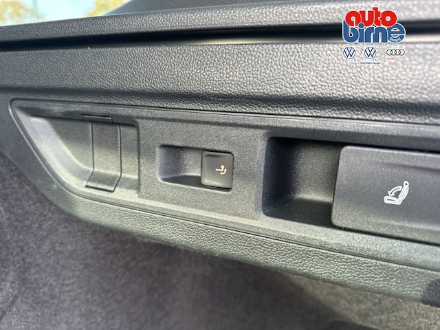 Volkswagen Passat 1.5 eTSI Business