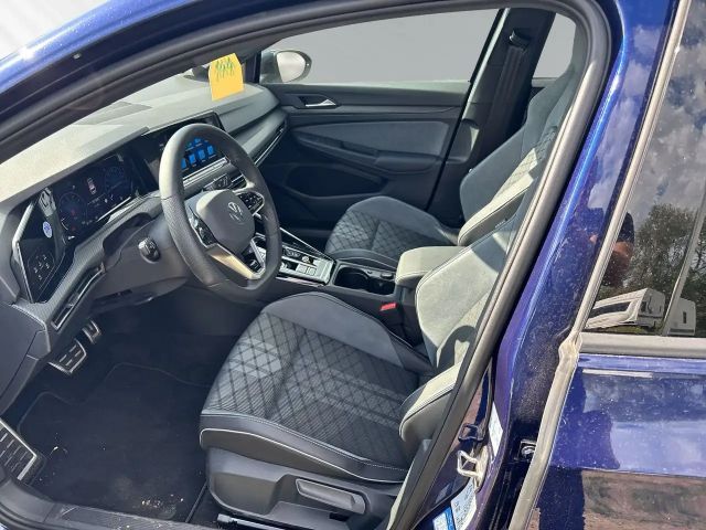 Volkswagen Golf R-Line Variant