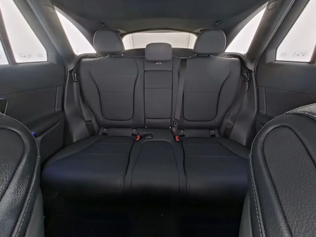 Mercedes-Benz GLC 300 4MATIC AMG Line