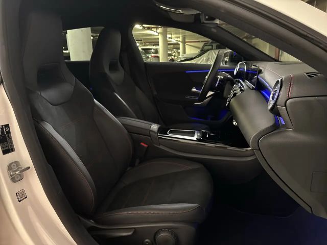 Mercedes-Benz CLA 200 CLA 200 d Shooting Brake