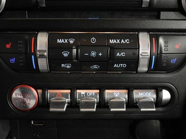 Ford Mustang Convertible GT 5.0 V8