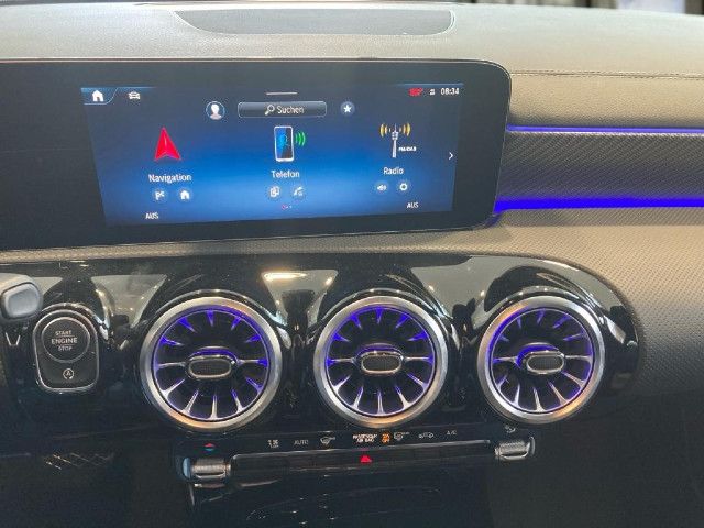 Mercedes-Benz CLA 180 Shooting Brake