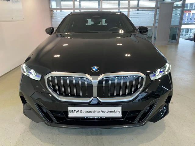 BMW 520 520i M-Sport Touring