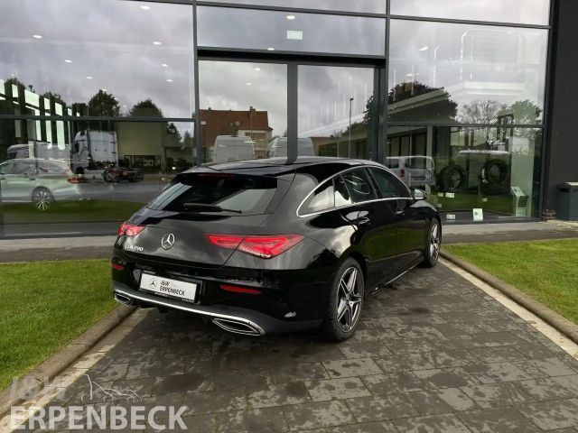Mercedes-Benz CLA 200 AMG Line Shooting Brake