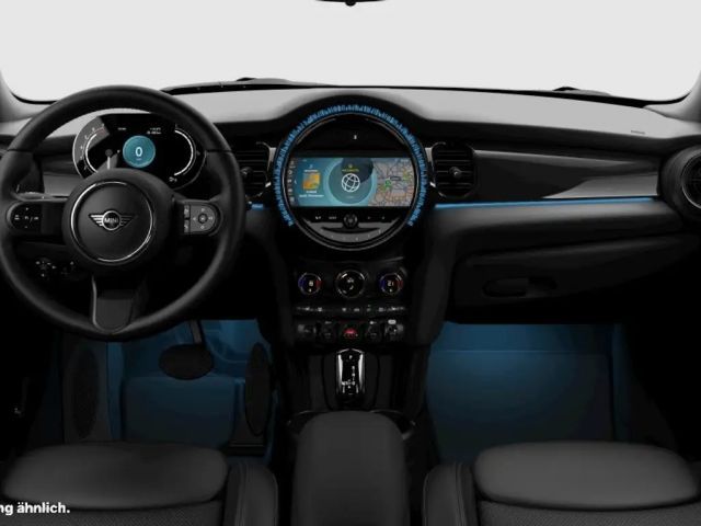 MINI Cooper Classic Trim Aut Nav LED RFK Pano Komfzg