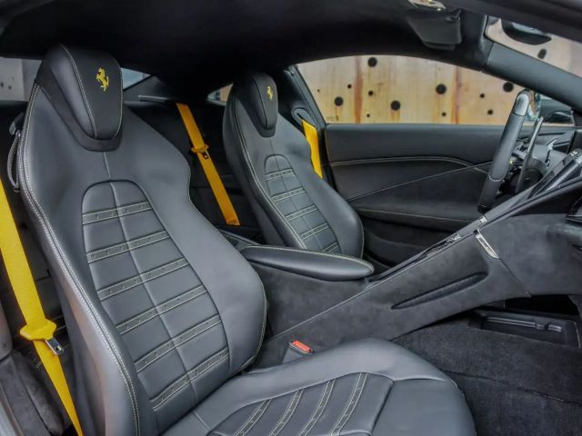 Ferrari Roma *NOVITEC*F. ADAS*MAGNE*P.DISPLAY*SMARTPHONE