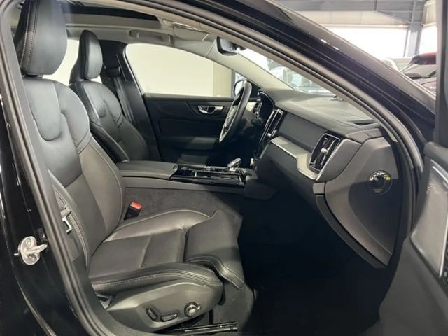 Volvo S60 AWD Dark Recharge Ultimate