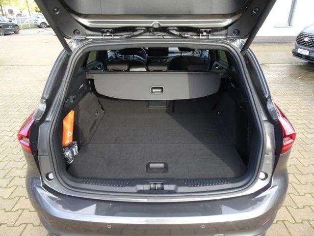 Ford Focus ST Line Wagon