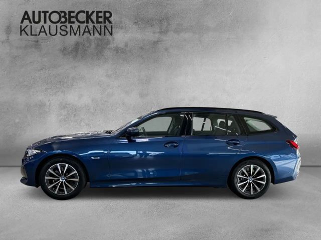 BMW 330 330e Touring