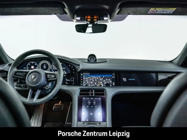 Porsche Taycan Turbo