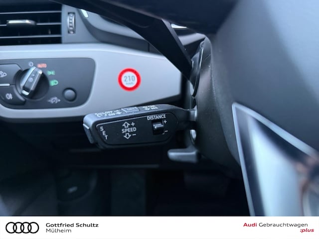 Audi A4 35 TFSI Avant S-Tronic