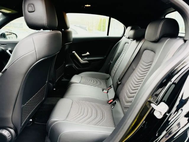 Mercedes-Benz A 180 Progressive