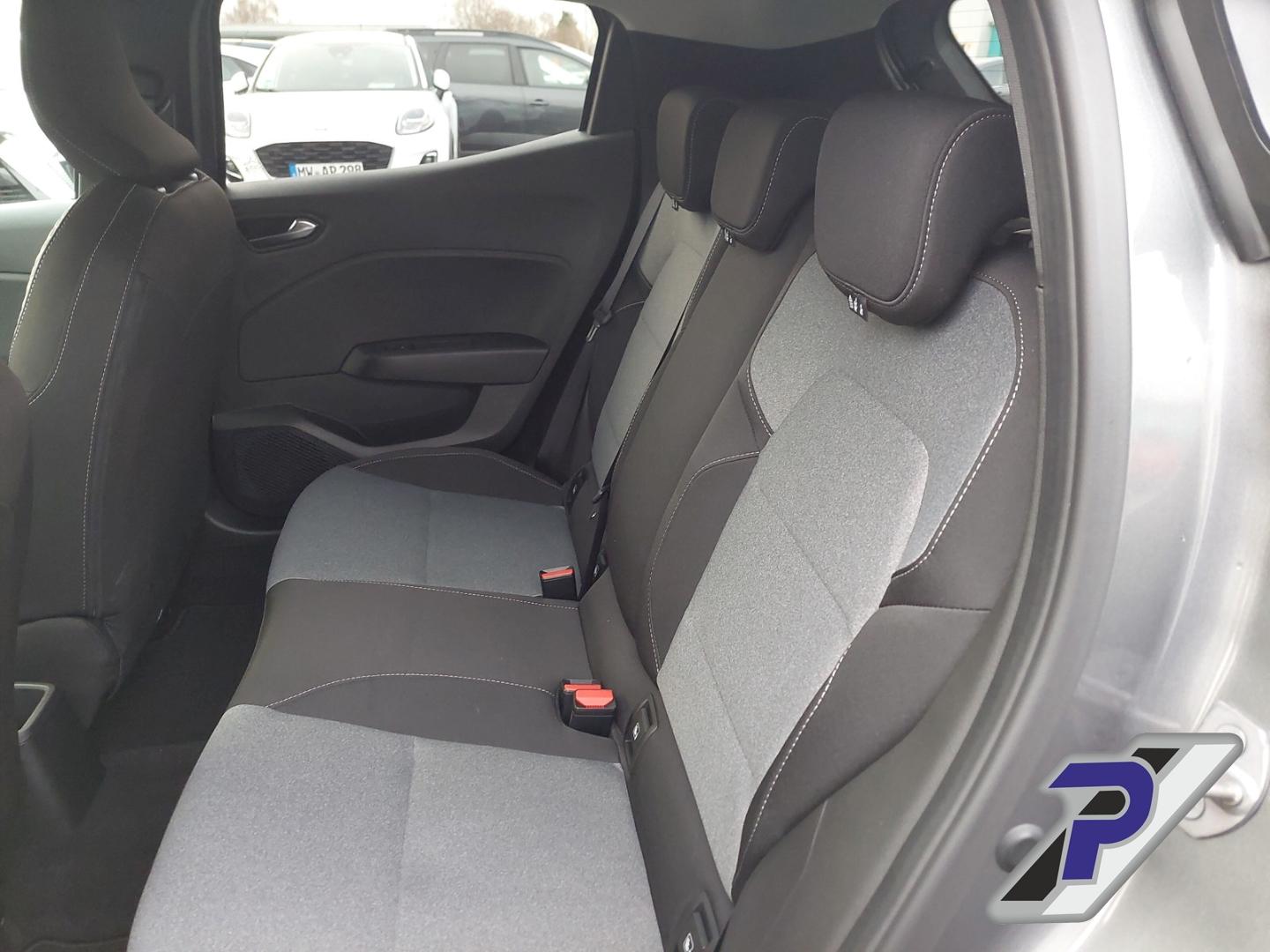 Mitsubishi Colt Plus Navi Digitales Cockpit LED Apple CarPl