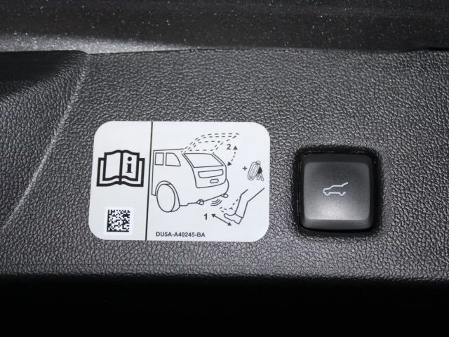 Ford Kuga Plug in Hybrid Titanium X