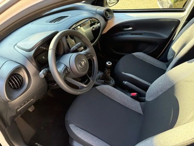 Toyota Aygo X Business Hatchback