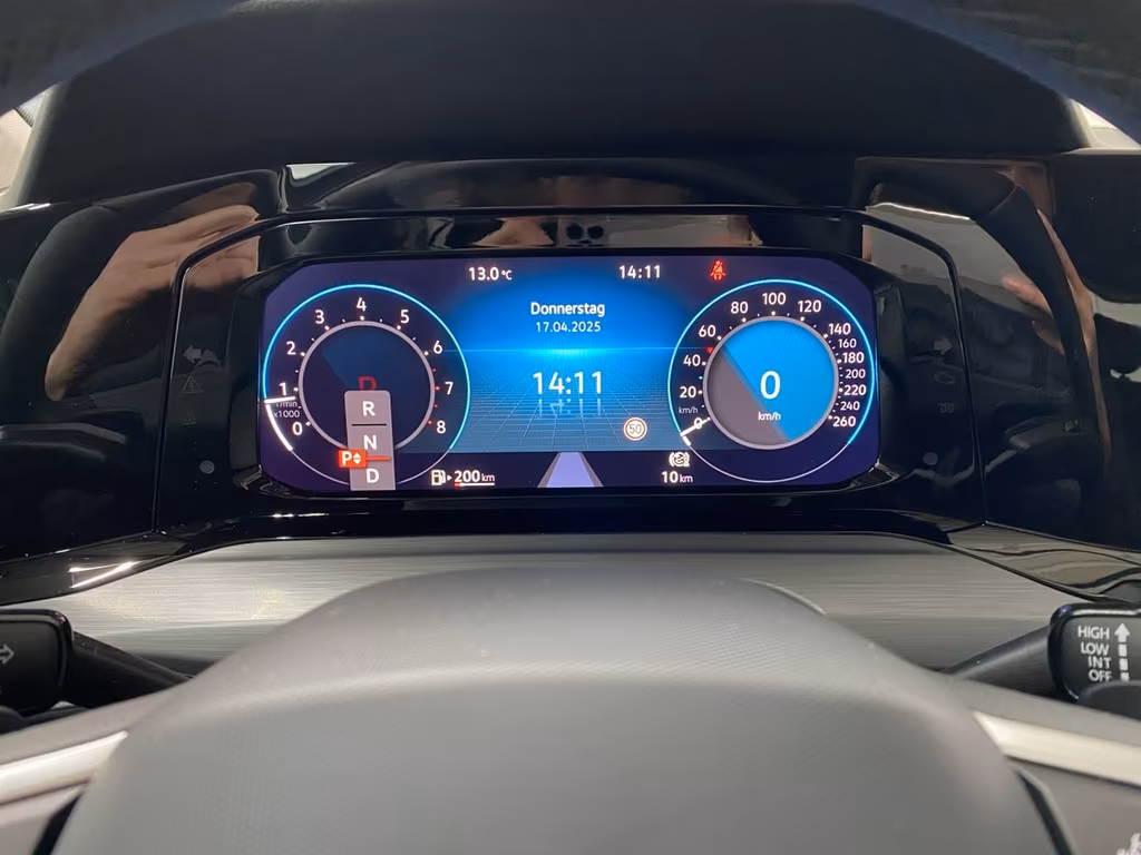 Volkswagen Golf Style