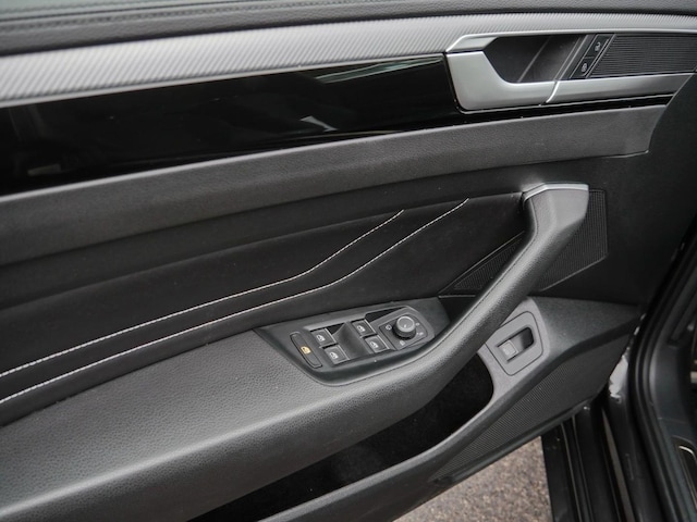 Volkswagen Arteon 2.0 TDI R-Line