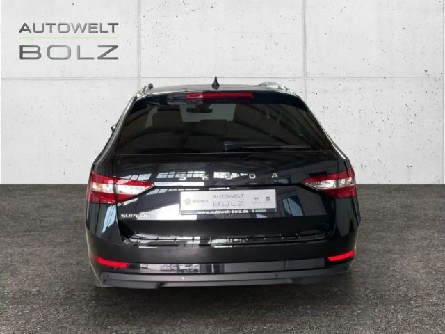 Skoda Superb 2.0 TDI Ambition Combi