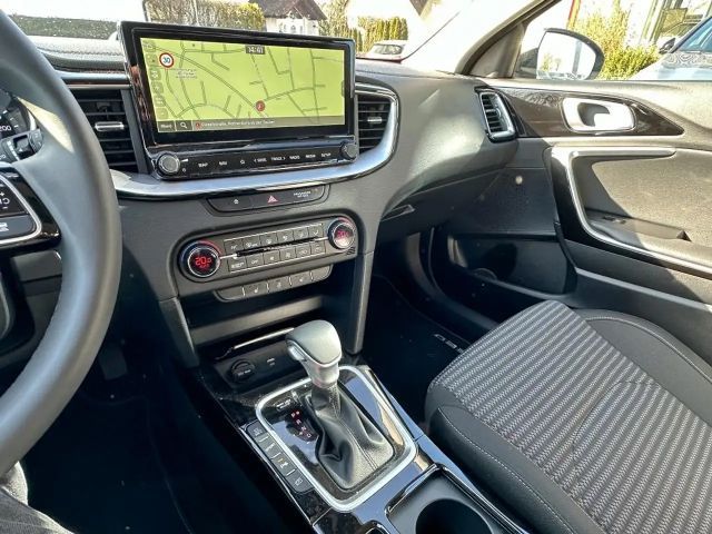 Kia Ceed PHEV SportWagon Vision