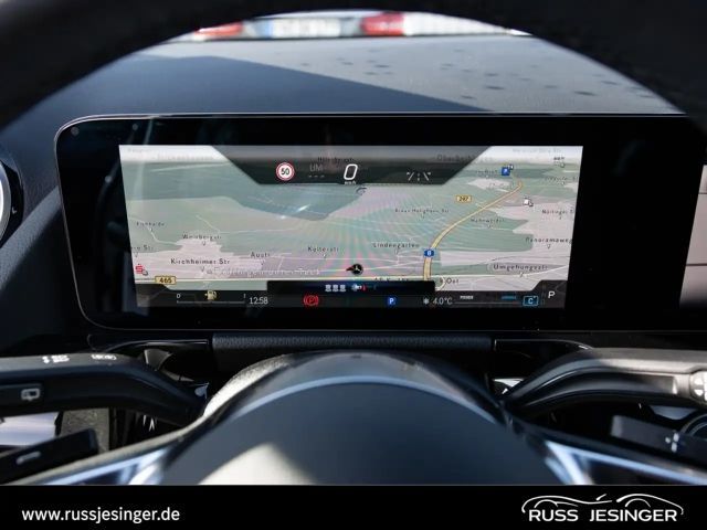 Mercedes-Benz GLA 180 Progressive