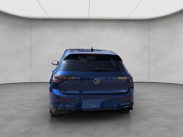 Volkswagen Golf DSG R-Line