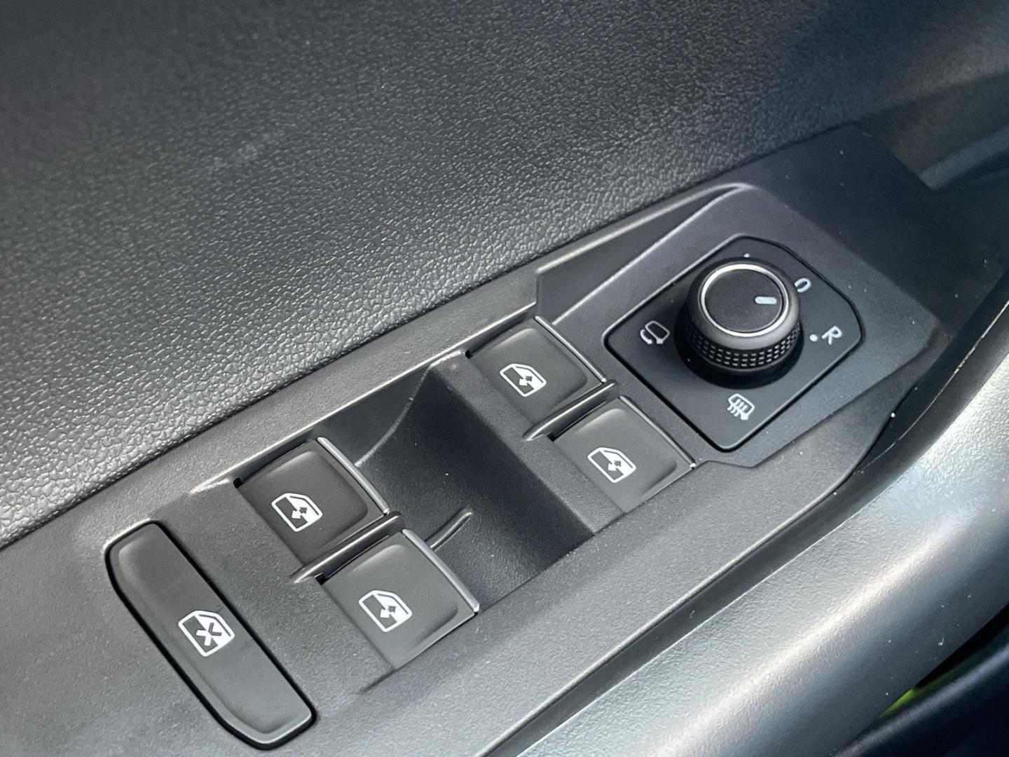 Volkswagen Taigo 1.0 TSI DSG