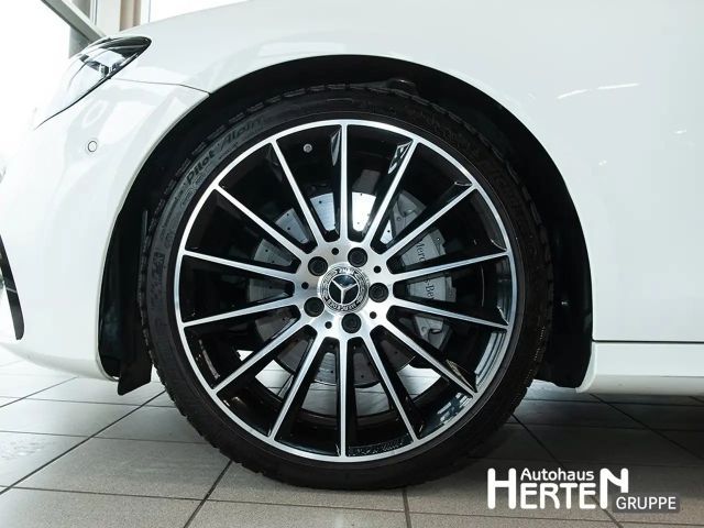 Mercedes-Benz E 220 AMG Line E 220 d Estate