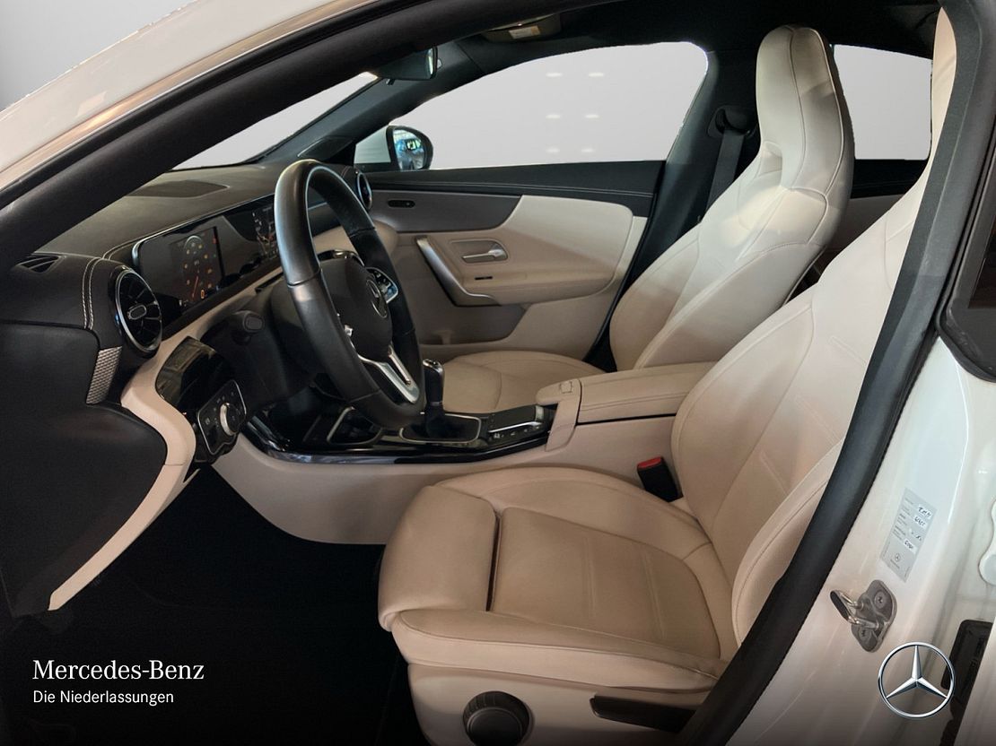 Mercedes-Benz CLA 200 CLA 200 d Coupé