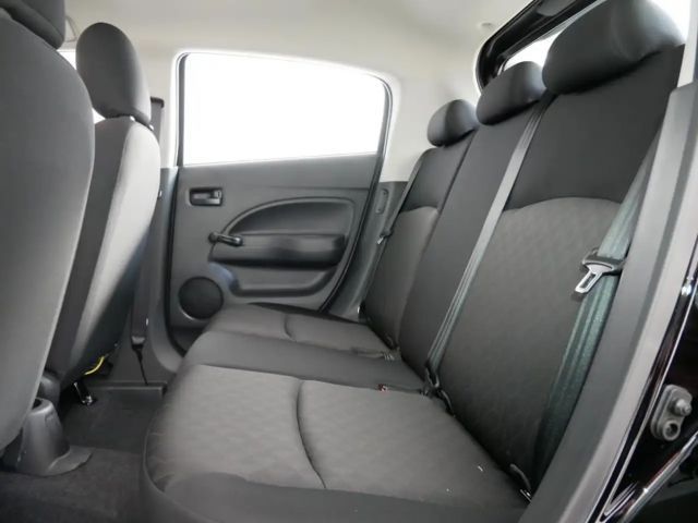 Mitsubishi Space Star Star