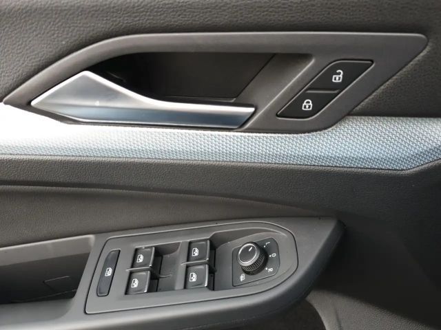 Volkswagen Golf 2.0 TDI DSG Variant