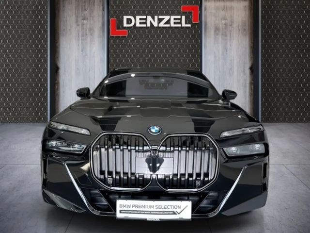 BMW 750 G70 Sedan xDrive