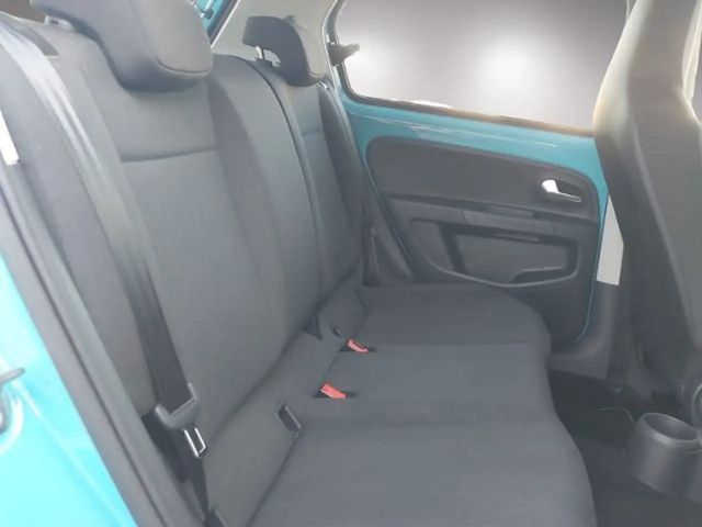 Volkswagen e-up! Plus Style