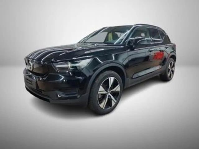 Volvo XC40 Plus