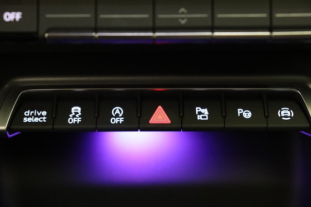 Audi S3 Quattro S-Tronic Sedan