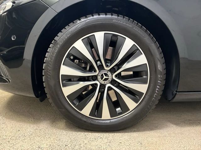 Mercedes-Benz A 250 A 250 e Hatchback