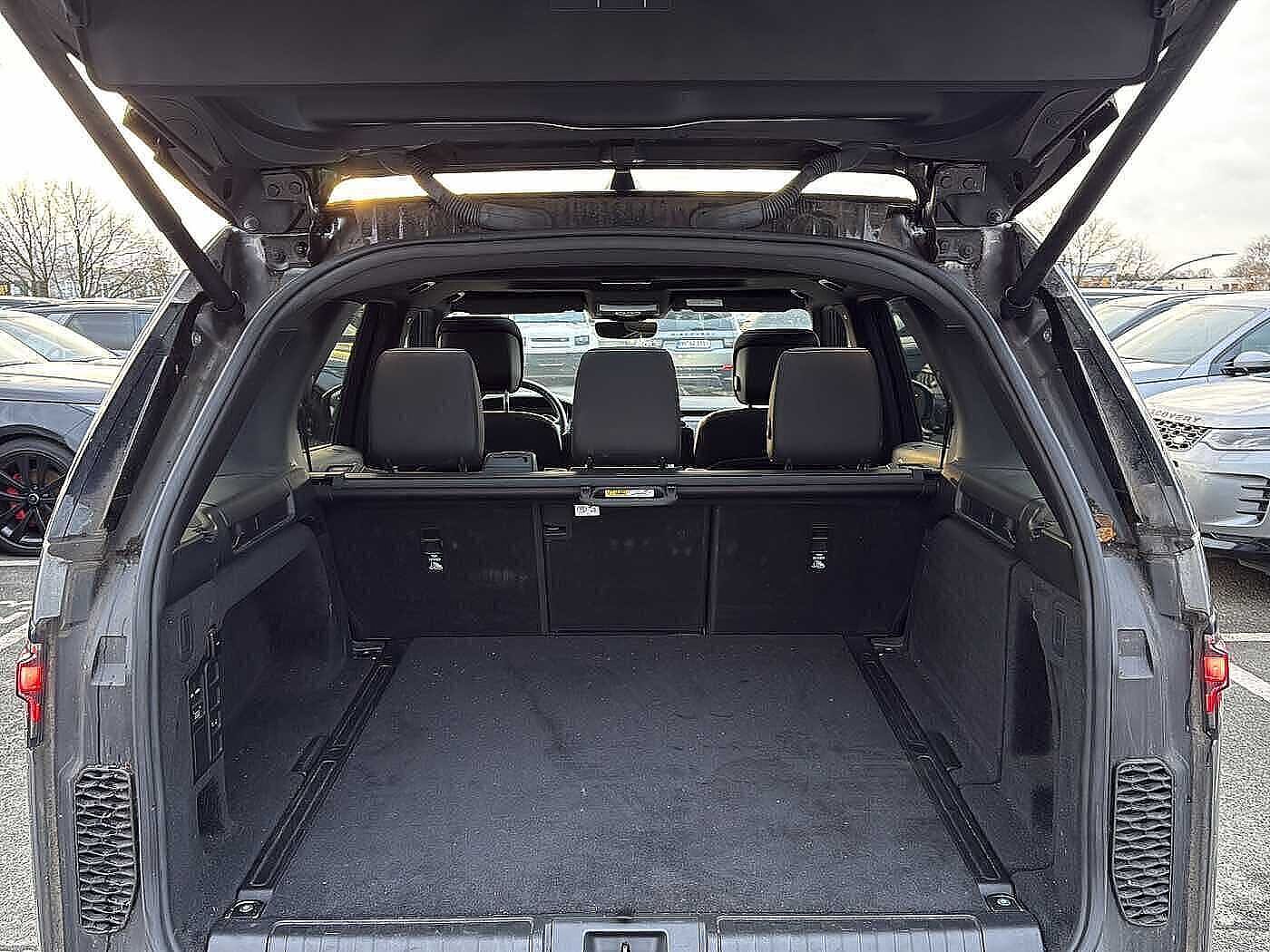 Land Rover Discovery Dynamic R-Dynamic SE