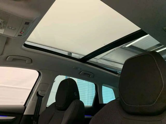 Skoda Karoq Selection