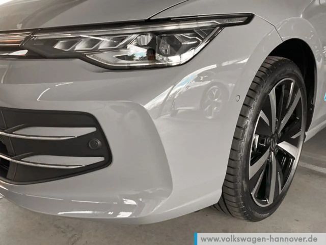 Volkswagen Golf 1.5 eTSI DSG IQ.Drive Style